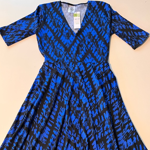 WOMENS XS MAXI DRESS BLUE BLACK NWT AGNES & DORA POCKETS - Picture 5 of 6